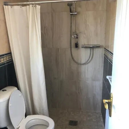 Apartment Yenooc House